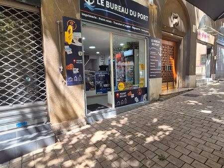 locale commercial
