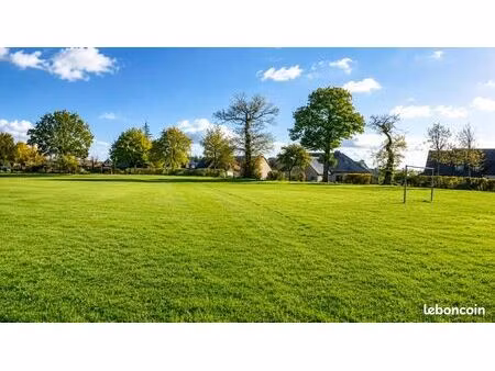 terrain 530 m² pons