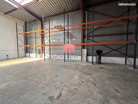 local 275 m² neuilly-plaisance