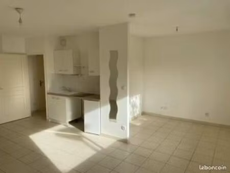 appartement t1 bis 33m²