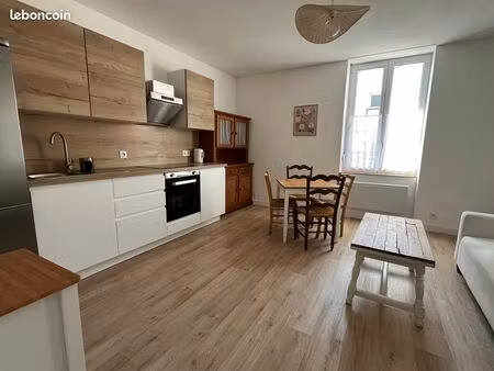 t2 meublé 37m2