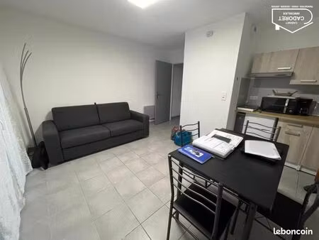 studio 1 pièce 26 m²