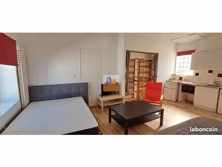 studio 1 pièce 29 m²