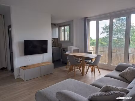 appartement 3 pièces de 52 88 m² – choisy-le-roi (quartier centre-ville) – lumineux – cave