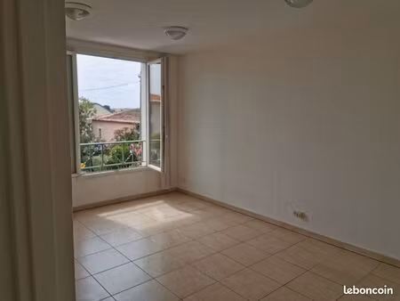 bureaux 33 m² puget-sur-argens