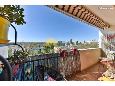 appartement 4 pièces 74 m²