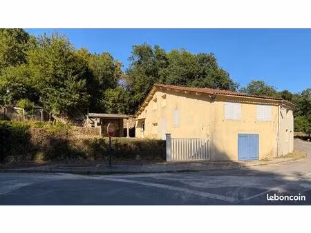 maison de village à 8km de cognac - cadre unique et plein de potentiel