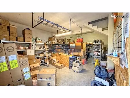 local commercial 81 m² cuers