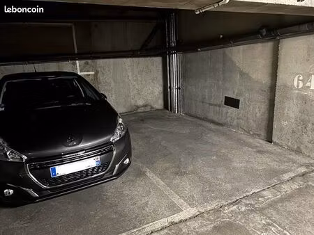 large place de parking créteil l’échat boxable