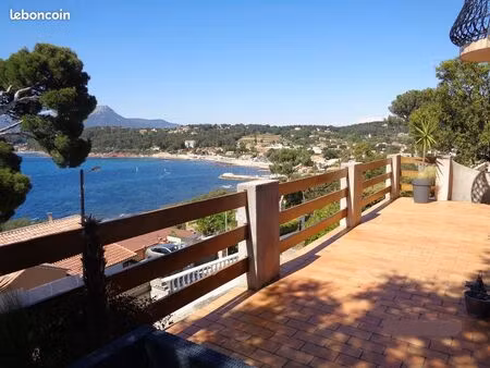 pradet garonne rez de villa a l année vue mer