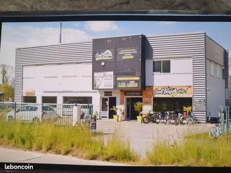 local commercial a louer
