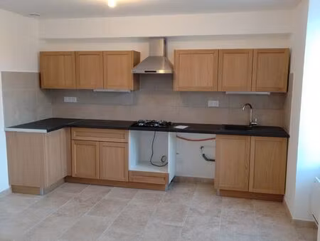 loue appartement en campagne dans un mas rénové