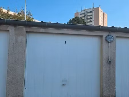 garage à louer