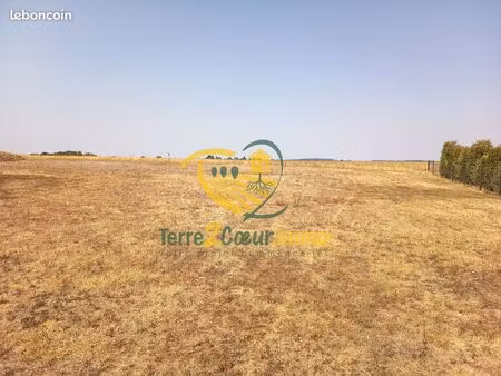 terrain 1496 m² fussy