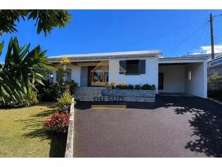 maison t4 de plain-pied avec grand terrain de 800 m² au calme – la crête  saint-joseph (97