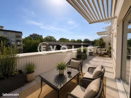 bureaux 264 m²