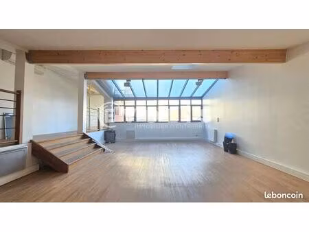 bureaux 78 m²