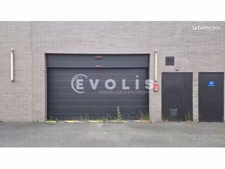 local d'activité 6 328 m²