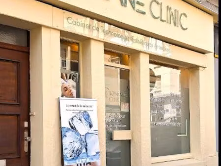 local pro à louer