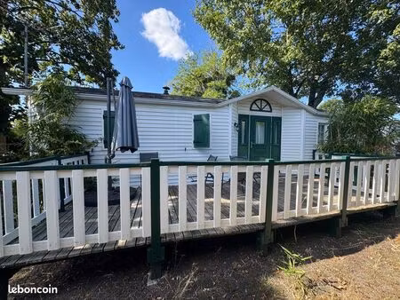 mobil-home refait à neuf – 1 chambre – grande terrasse – viarmes (95)
