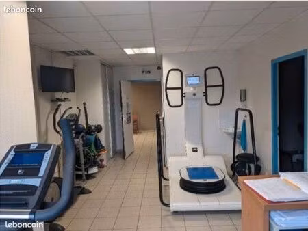 a louer cabinet médical/ paramédical 70 m2