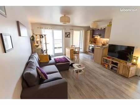 appartement 3 pièces 63 m²