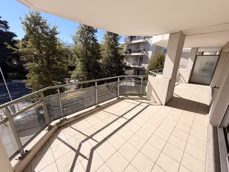 appartement à vendre  saint-julien-en-genevois  109 m2 + gar