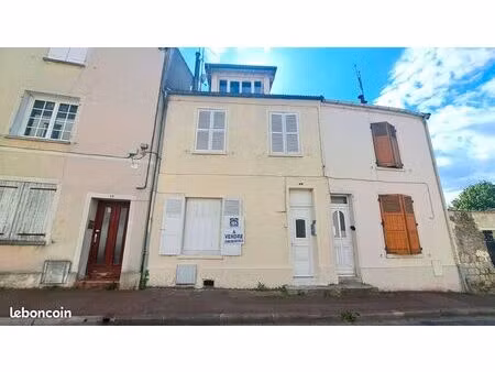 maison de ville 4 pièces 73 m²
