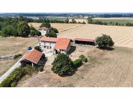 exclusif nouveay corps de ferme proche de marcilloles (38)