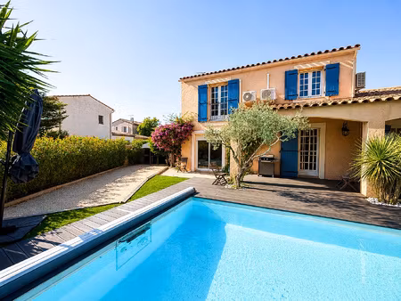 le pradet : maison t5 avec piscine