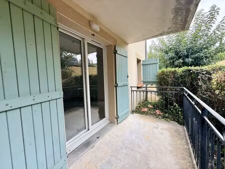 à vendre – appartement t2 de 47 m² avec terrasse et parking  au bord du canal du midi