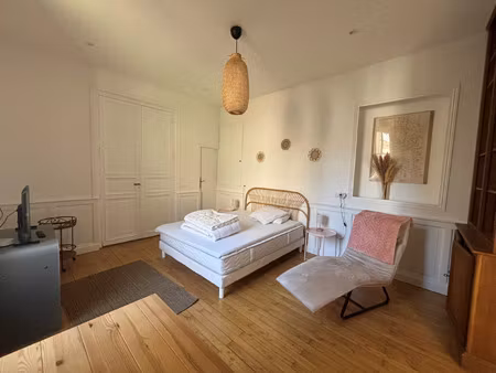 location appartement 2 pièces 35 m² à poitiers (86000)