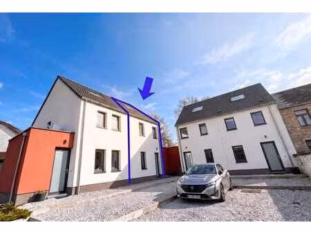 belle maison 3 ch  ds clos privatif  2ème occupation !