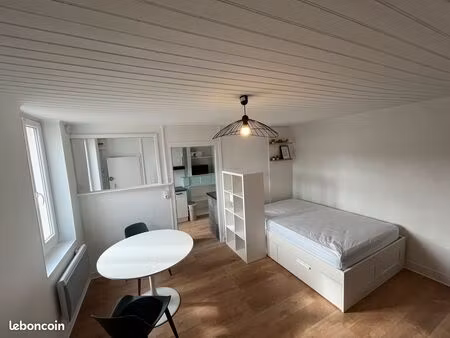 studio meuble