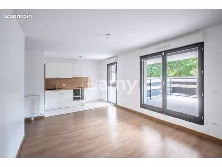 appartement 2 pièces 41 m²