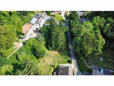 terrain a bâtir - rue calme - possibilité 4 façades