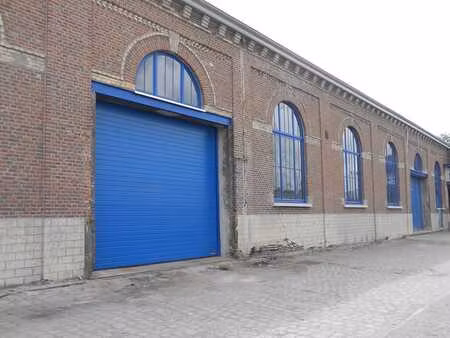 locaux industriels 1200 m² en zae à seraing