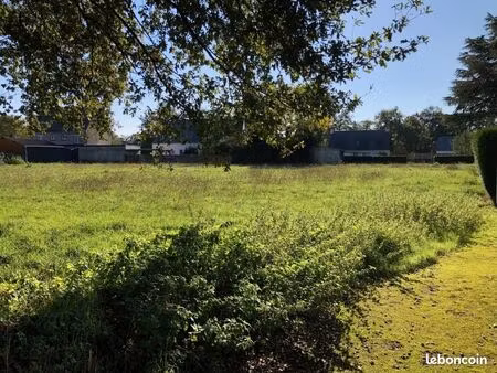 terrain 1 059 m² bourgneuf