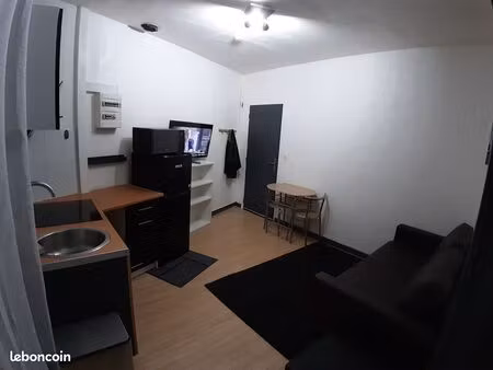 appartement f2 meublé – 25 m² – viry-châtillon
