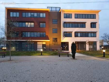 bureaux 85 m2 saint priest