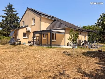 maison 5 pièces 186 m²
