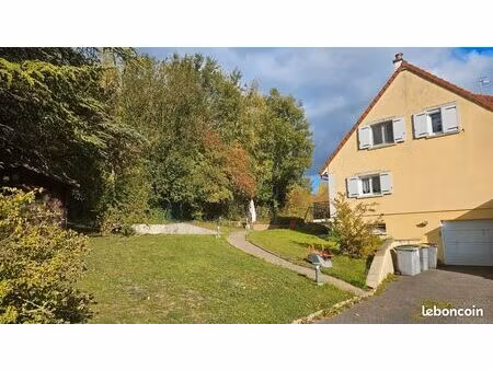 maison individuelle 7 pièces 156 m²