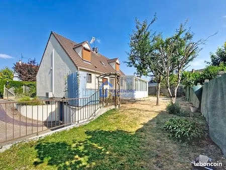pavillon 5 pièces 124 m²