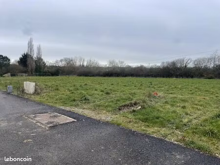terrain 566 m² saint pere en retz