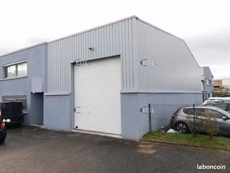 local d'activité 380 m²