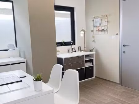 cabinet médical de 13 5m2 à wimereux centre - bon air