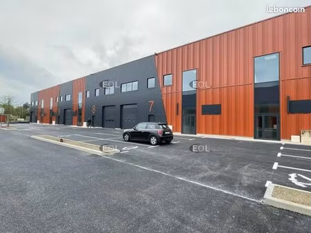 local d'activité 314 m²