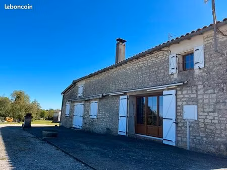 maison 10 pièces 275 m²