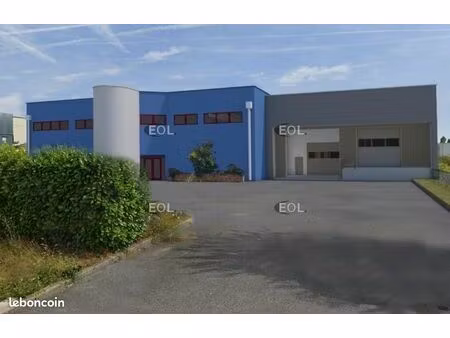 local bureaux 2 508 m²