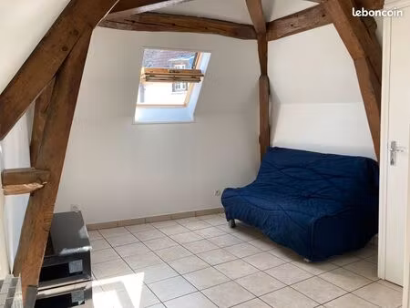 studio centre ville magny en vexin